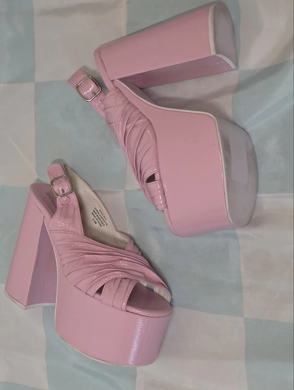 Jeffrey Campbell Pink Patent ROCK-IT-2 Platform Sandals 8.5